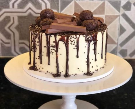 Bolo buttercream drip de Chocolate